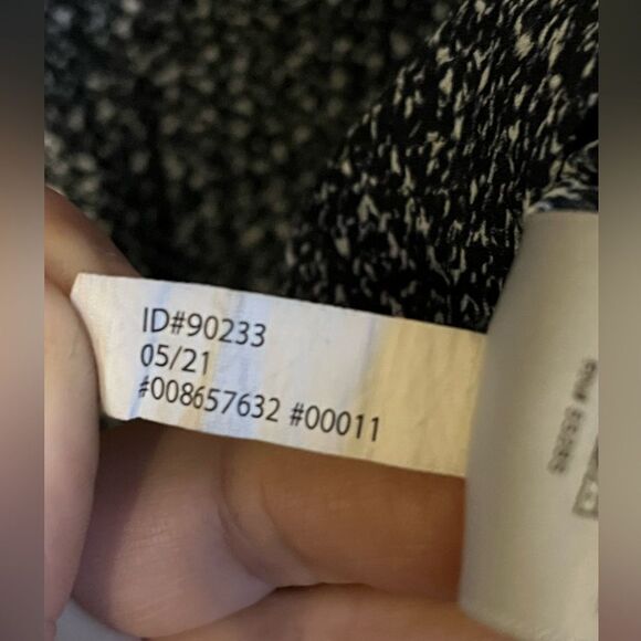 Express Blue Pebbled Long Sleeved Crop Top. Size Large - Picture 3 of 8